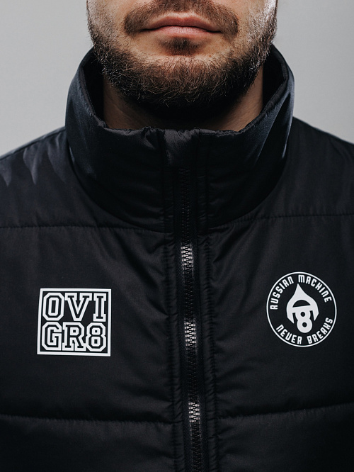 Жилет утепленный черный 