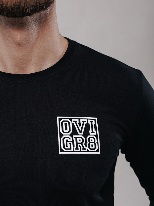 Футболка с длинным рукавом черная