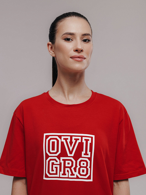 Футболка с коротким рукавом красного цвета