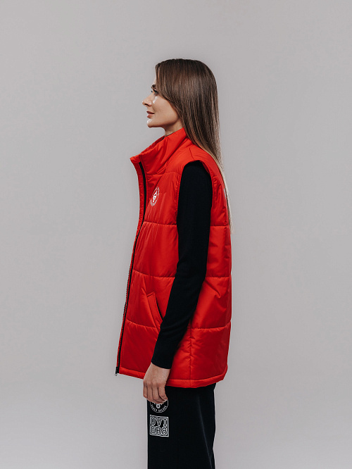 Жилет утепленный красный женский  в интернет-магазине бренда Александра Овечкина WWW.OVIGR8.COM
