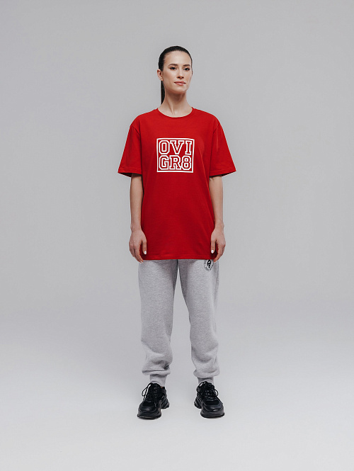 Футболка с коротким рукавом красного цвета