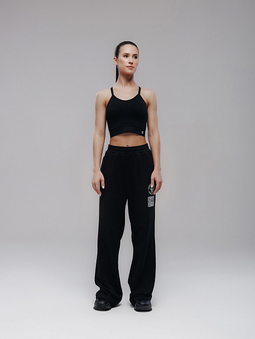 Брюки прямые черные женские